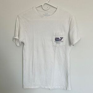 Vineyard Vines Kiawah Island White Short Sleeve Pocket Tee with Multicolor Whale